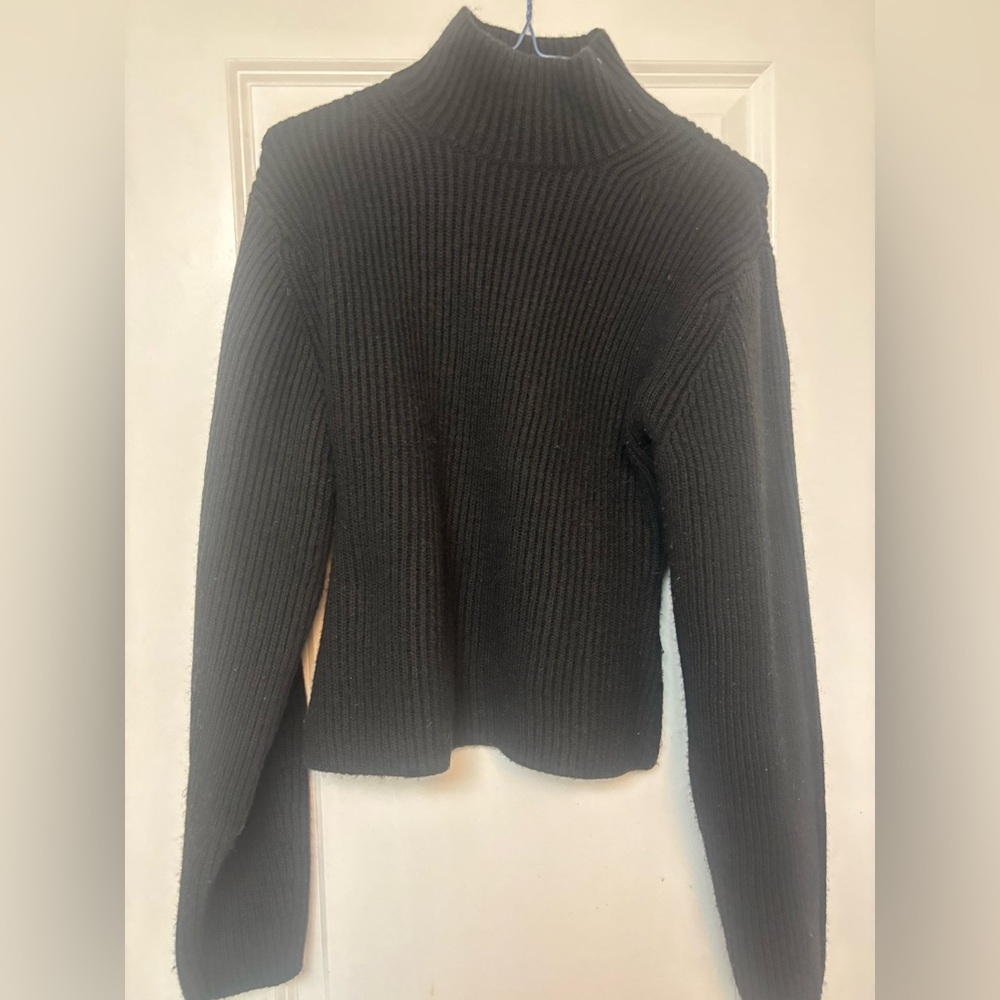 H&M Black Ribbed Turtleneck Sweater